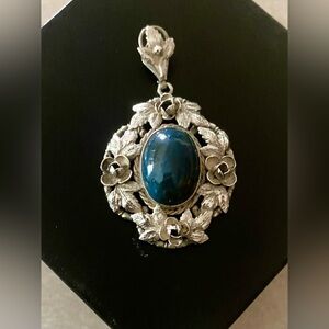 VINTAGE HANDCRAFTED STAMPED PERUZZI LAPIS LARGE SILVER BLUE STONE PENDANT 2.0”